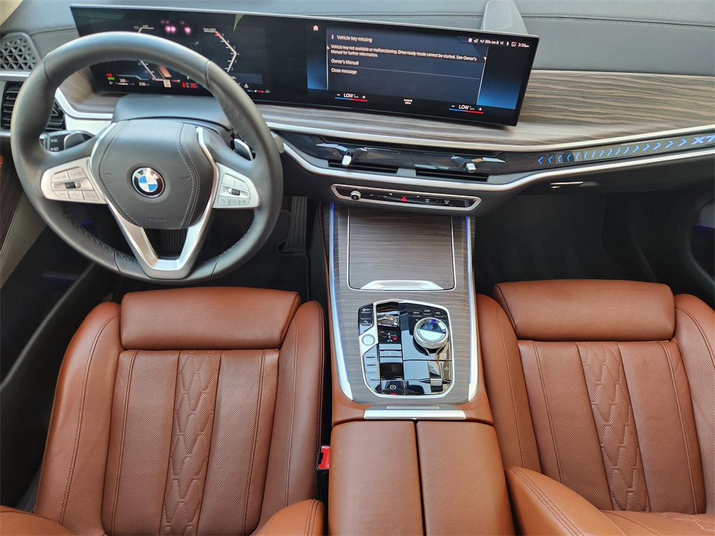 2023 BMW X7 xDrive40i White at Ultimate Motorsports