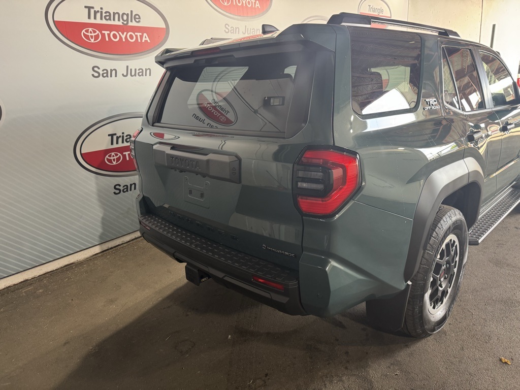 Thumbnail: 2025 Toyota 4Runner - 22