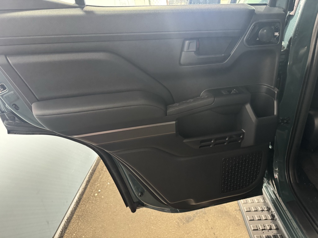 Thumbnail: 2025 Toyota 4Runner - 30