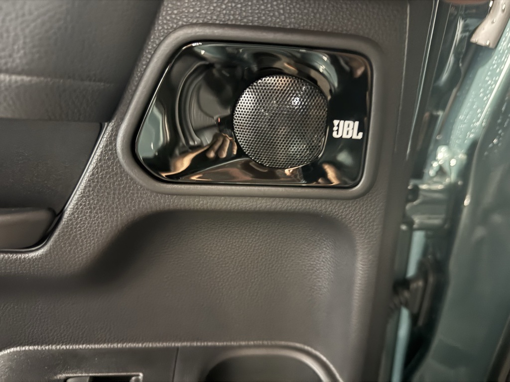 Thumbnail: 2025 Toyota 4Runner - 32