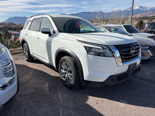2024 Nissan Pathfinder SV 4WD