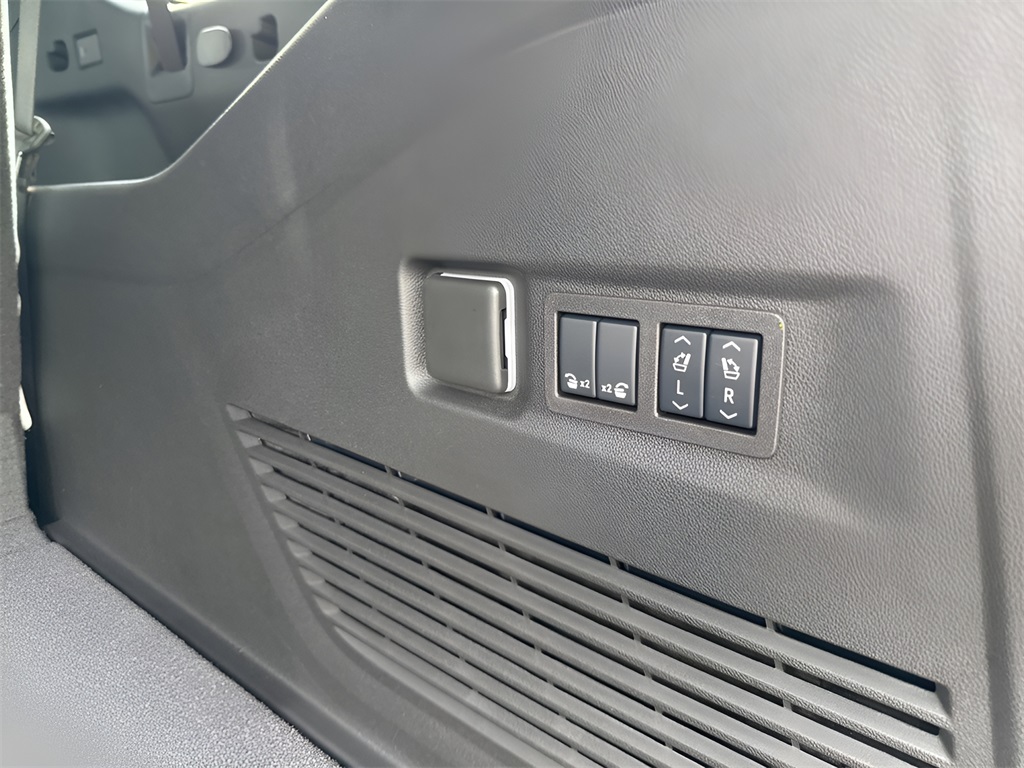 2025 Chevrolet Suburban