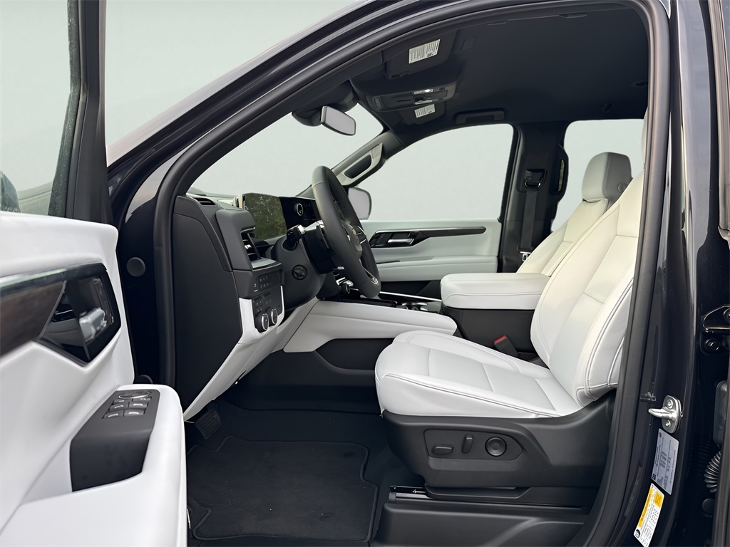 2025 Chevrolet Suburban
