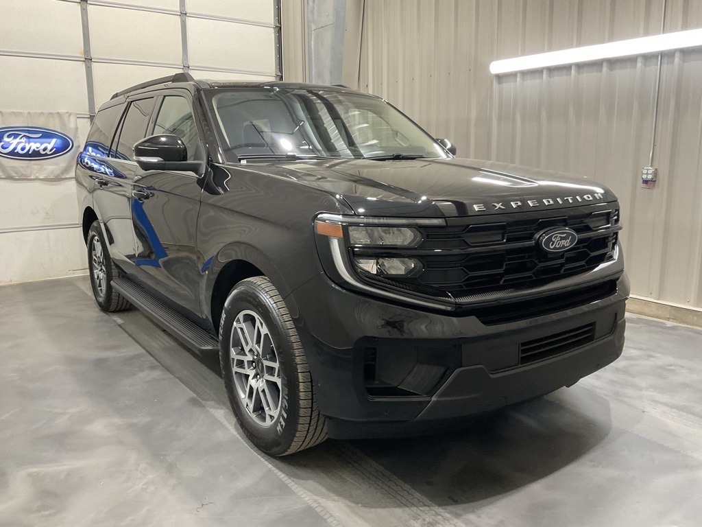 2025 Ford Expedition Active RWD