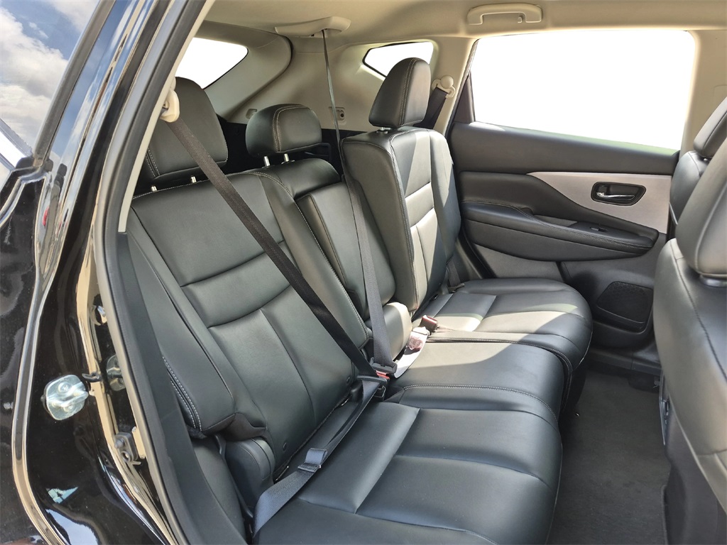 2023 Nissan Murano SV Black at Central Houston Nissan