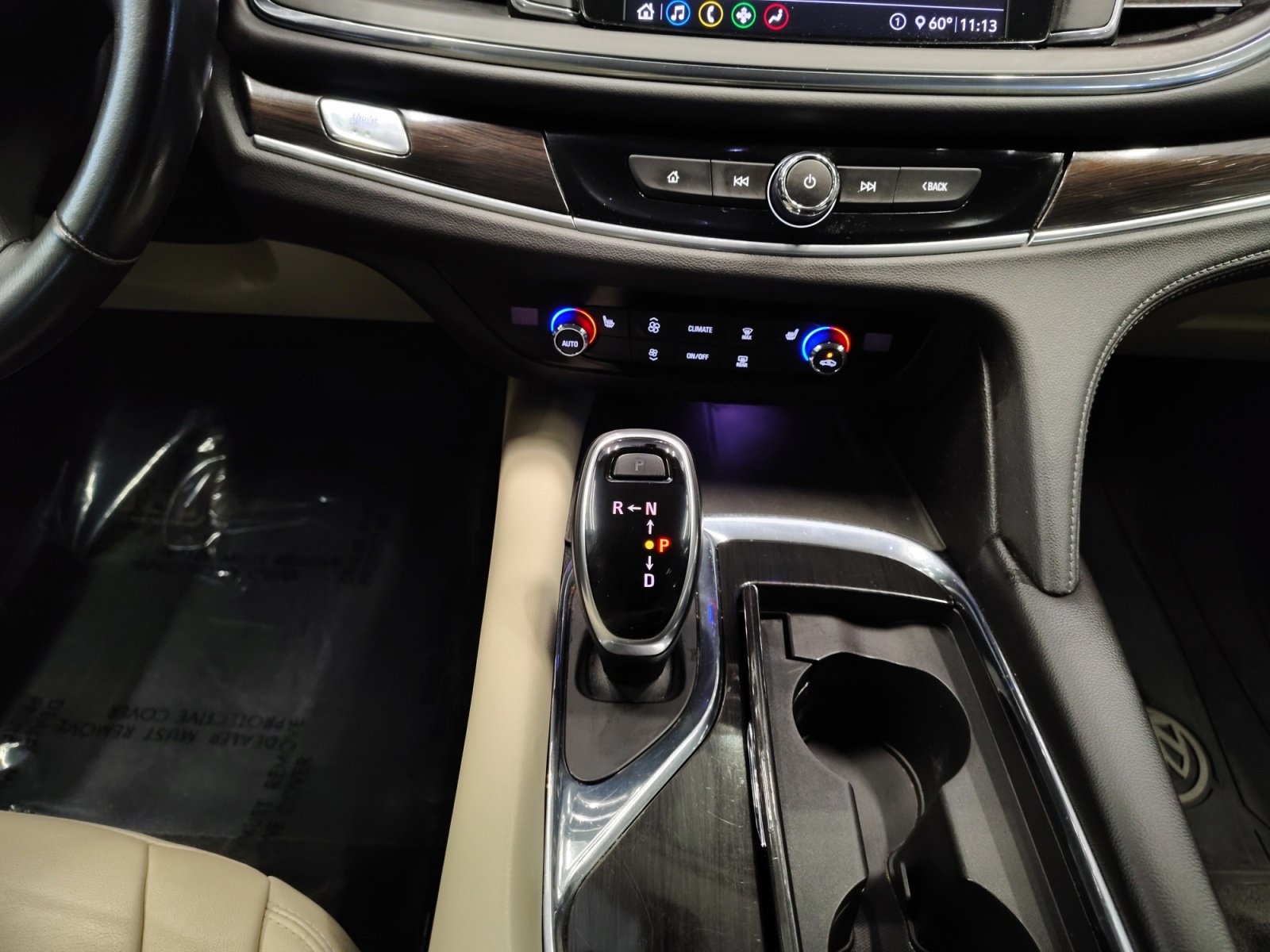 Used Car 2020 Buick Enclave  Essence For Sale Under $25,000 In San Antonio, Texas