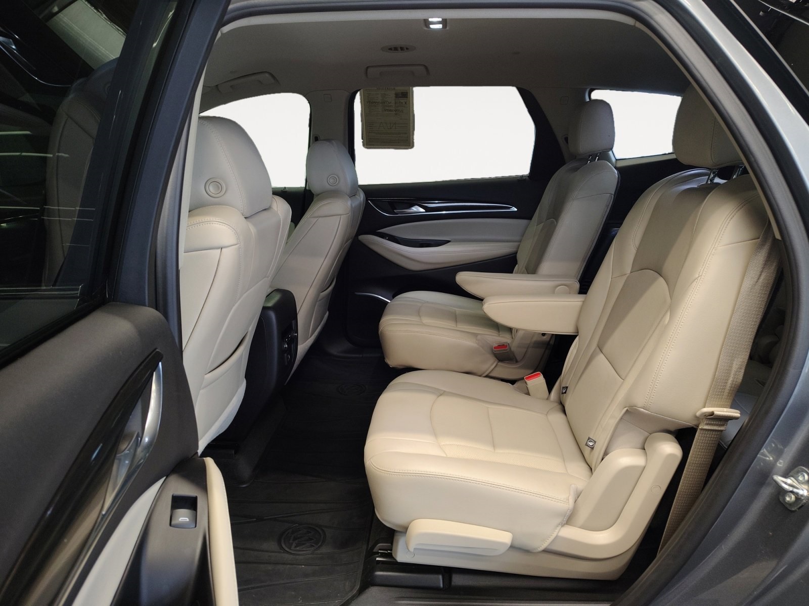 Used Car 2020 Buick Enclave  Essence For Sale Under $25,000 In San Antonio, Texas