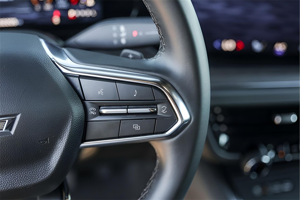 Used Car 2025 Chevrolet Suburban  Z71 For Sale Under $80,000 In Austin, Texas