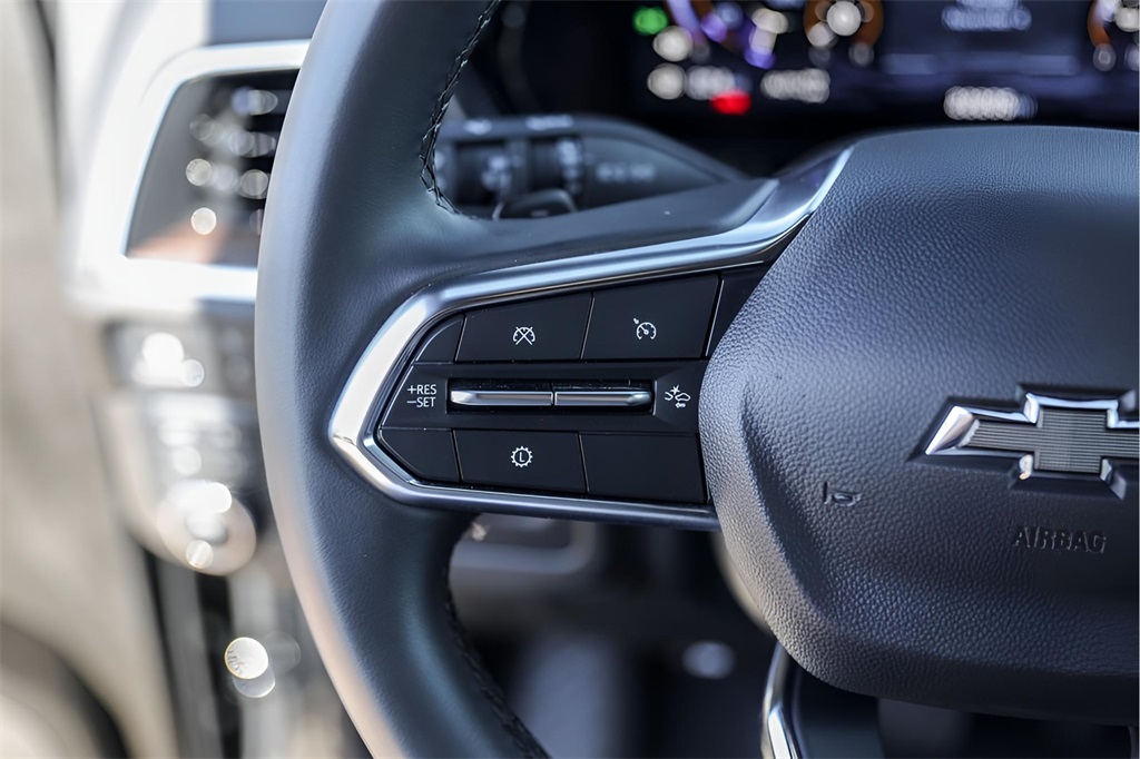 Used Car 2025 Chevrolet Suburban  Z71 For Sale Under $80,000 In Austin, Texas