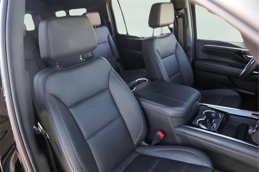 Used Car 2025 Chevrolet Suburban  Z71 For Sale Under $80,000 In Austin, Texas