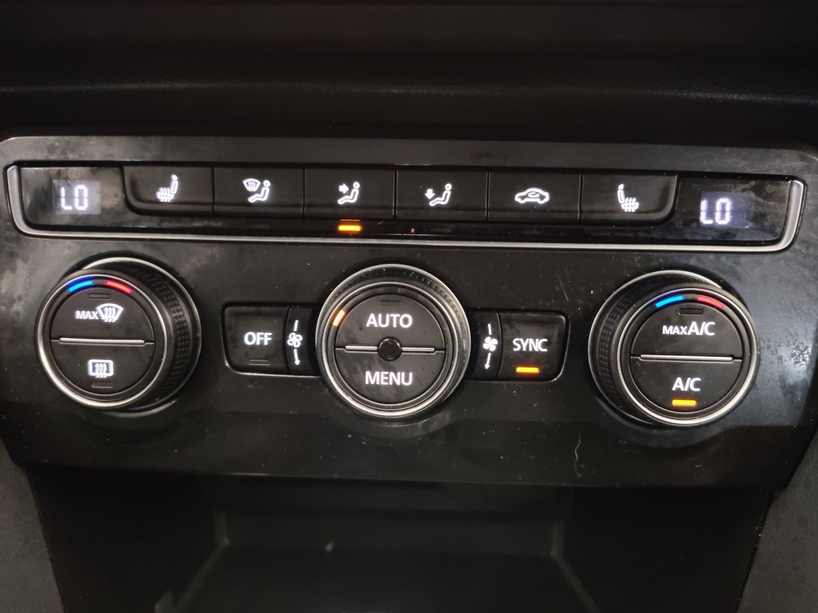 Used Car 2018 Volkswagen Tiguan  For Sale Under $12,000 In San Antonio, Texas