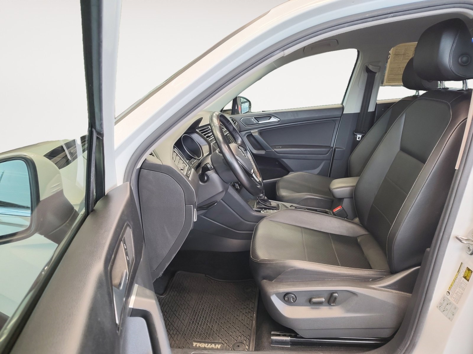 Used Car 2018 Volkswagen Tiguan  For Sale Under $12,000 In San Antonio, Texas