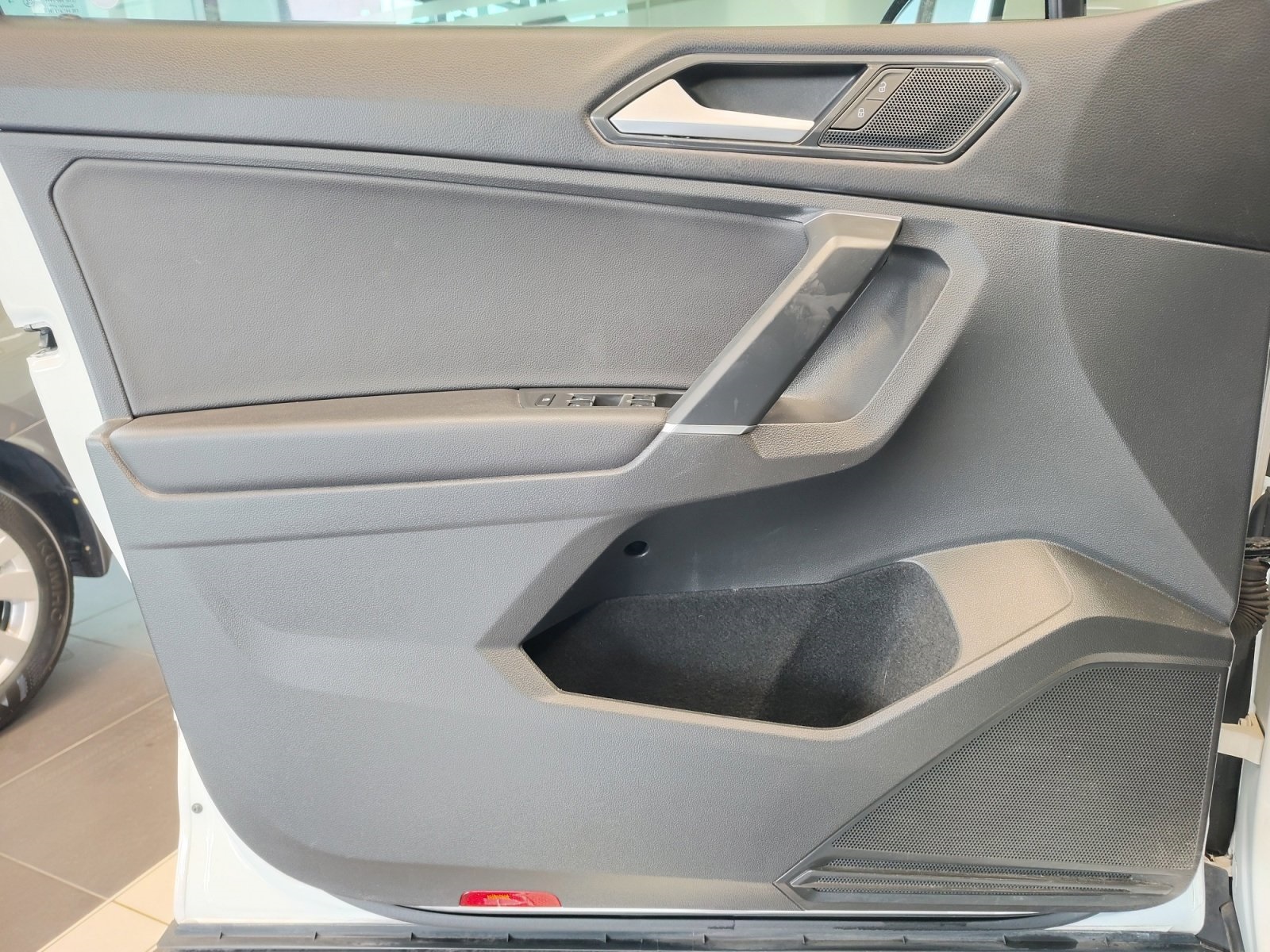 Used Car 2018 Volkswagen Tiguan  For Sale Under $12,000 In San Antonio, Texas