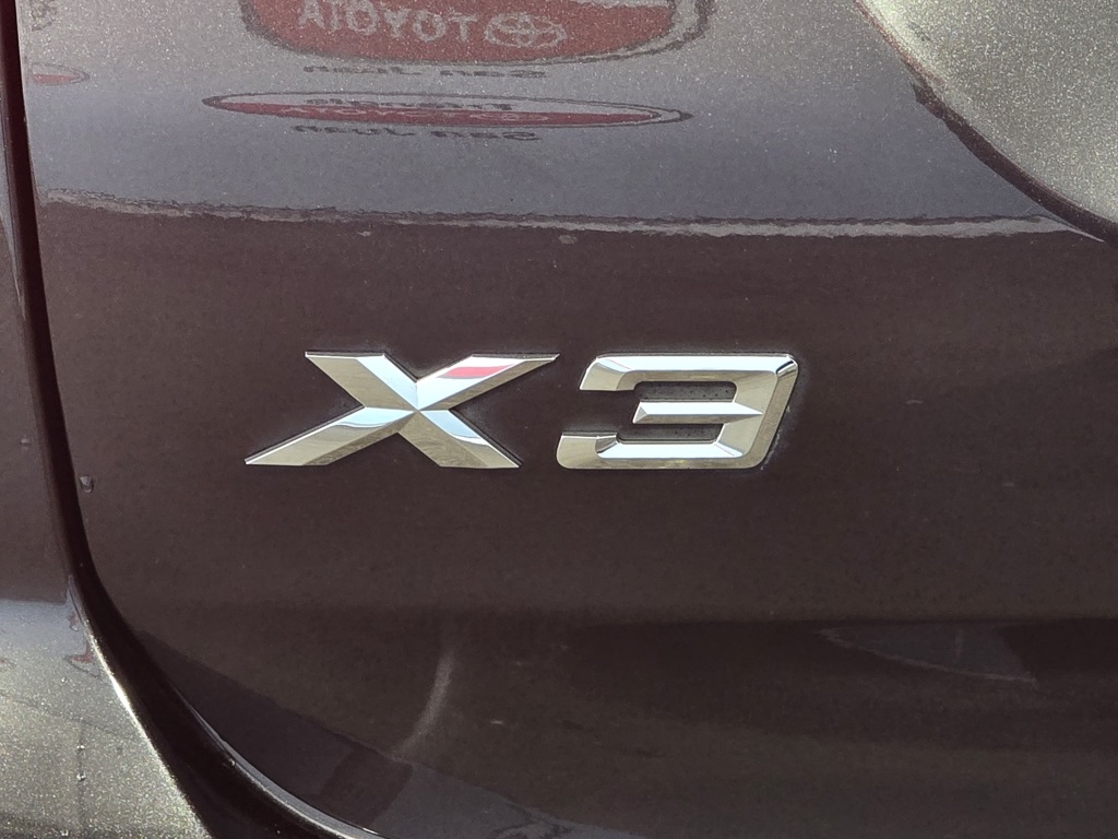 Thumbnail: 2023 BMW X3 - 11