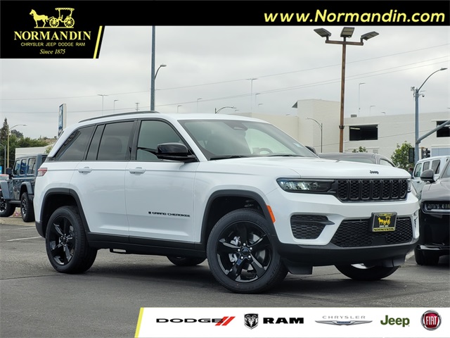 2025 Jeep Grand Cherokee Altitude X 4WD