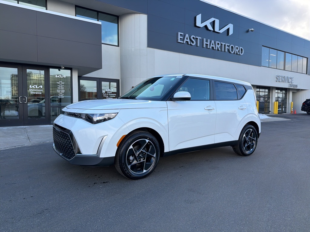 2025 Kia Soul EX's photo