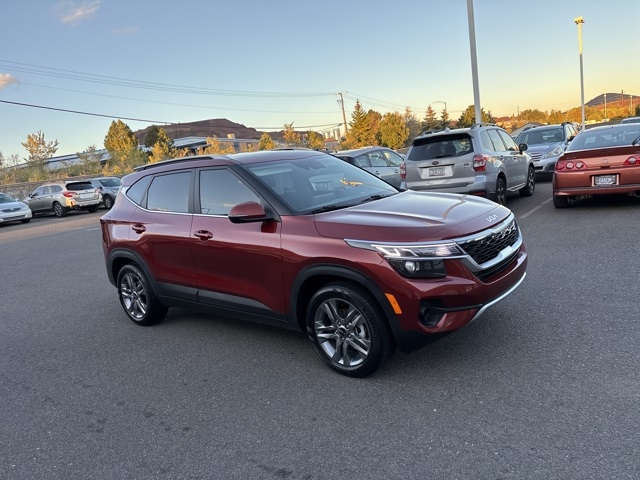 2023 Kia Seltos S