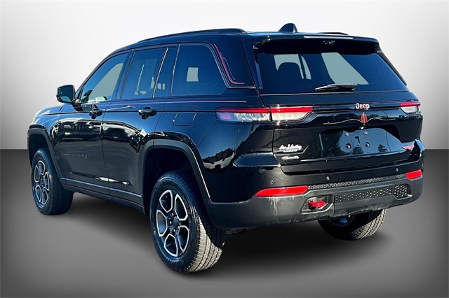 Used 2022 Jeep Grand Cherokee For Sale in Gloucester, MA