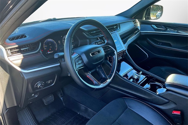 Used 2022 Jeep Grand Cherokee For Sale in Gloucester, MA