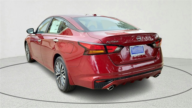 2025 Nissan Altima