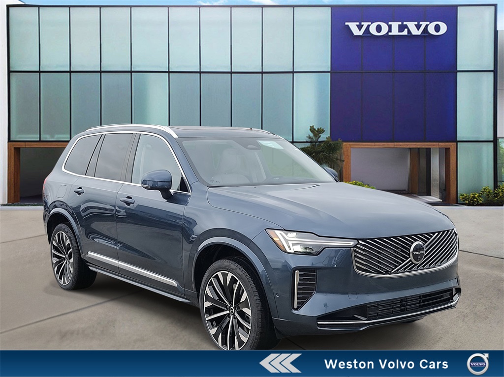 2026 Volvo XC90 Recharge T8 Ultra 7-Passenger eAWD