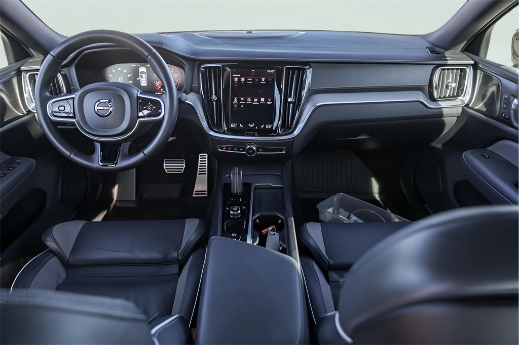 Used Car 2022 Volvo S60  B5 R-design For Sale Under $30,000 In Austin, Texas