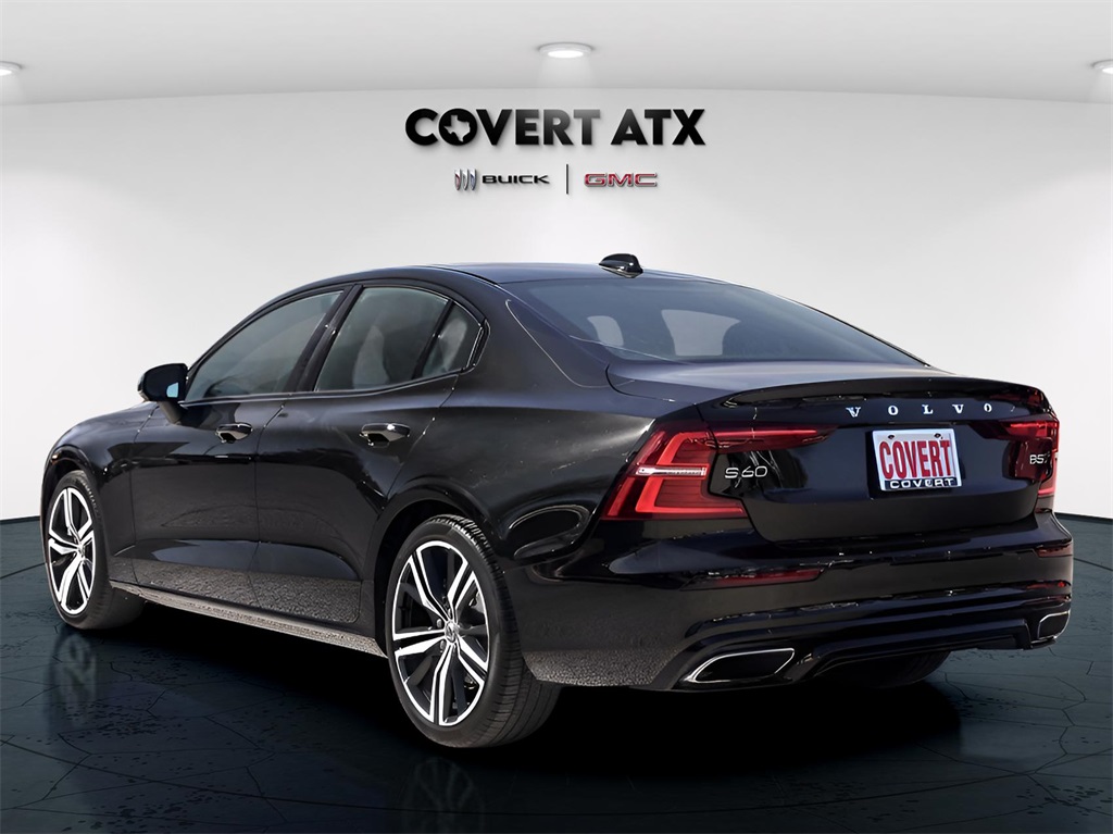 Used Car 2022 Volvo S60  B5 R-design For Sale Under $30,000 In Austin, Texas