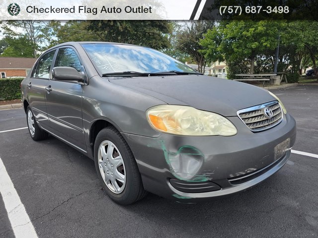 2005 Toyota Corolla LE photo 3