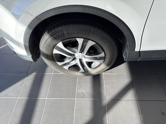 2016 Toyota RAV4 LE White at Emmons Autoplex