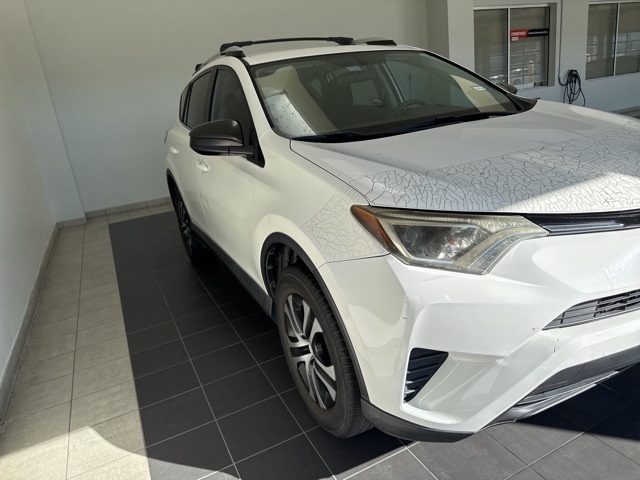 2016 Toyota RAV4 LE White at Emmons Autoplex