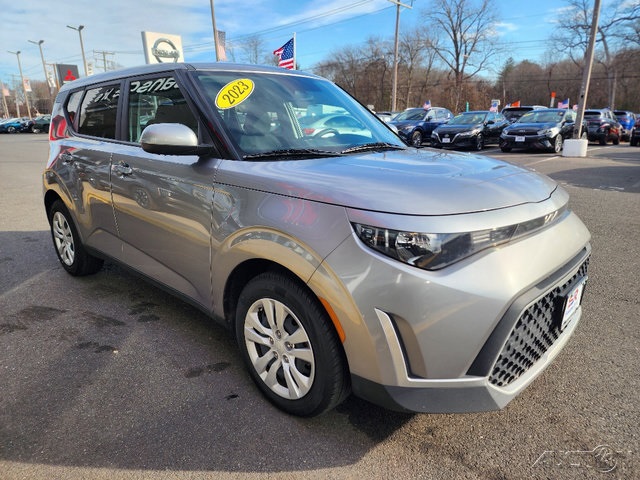 2023 Kia Soul LX FWD