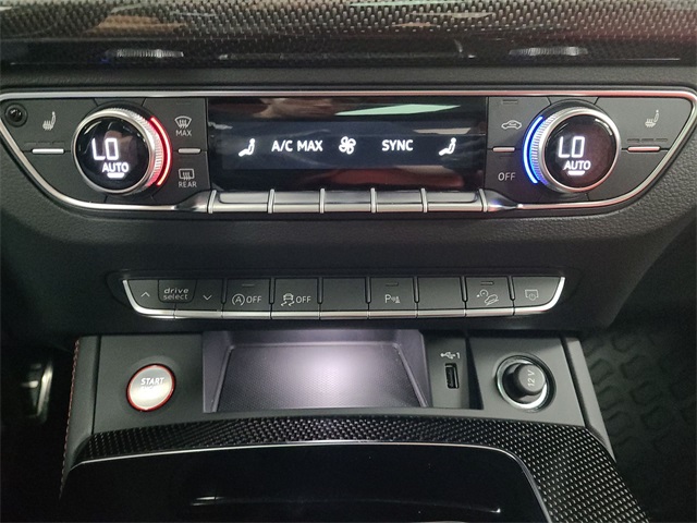 2024 – Audi – SQ5