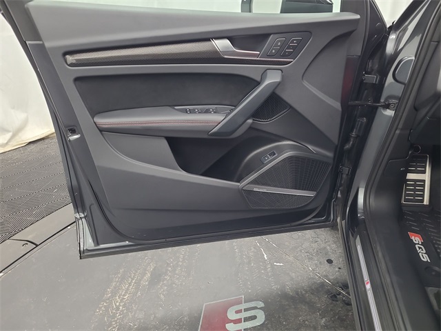 2024 – Audi – SQ5