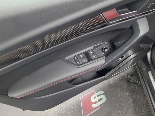 2024 – Audi – SQ5