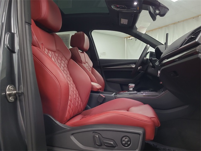 2024 – Audi – SQ5