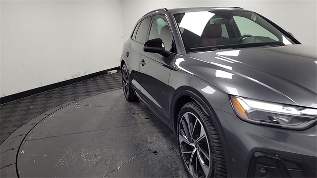 2024 – Audi – SQ5