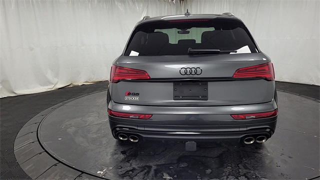 2024 – Audi – SQ5