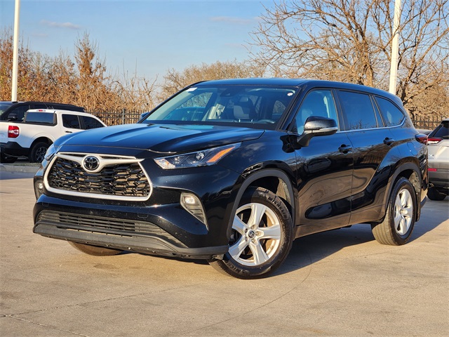 2024 Toyota Highlander LE AWD