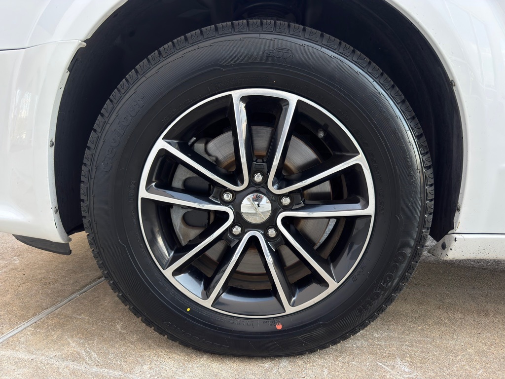 2019 Dodge Grand Caravan GT White at Durrett Motor Company