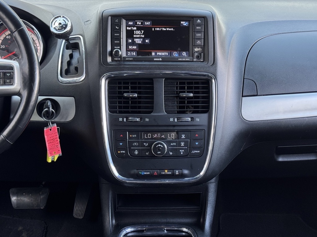 2019 Dodge Grand Caravan GT White at Durrett Motor Company