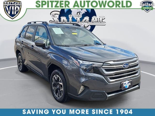 2025 Subaru Forester Premium Crossover AWD