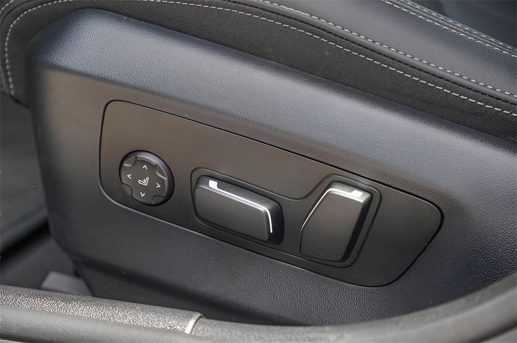 Used Car 2025 Bmw 5 Series  530i Xdrive For Sale Under $60,000 In Austin, Texas