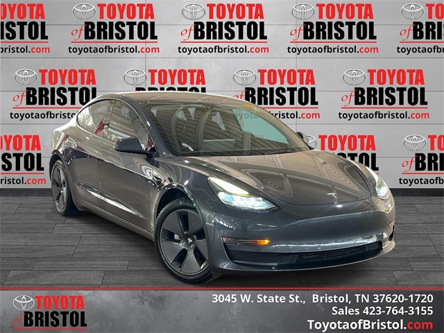 2022 Tesla Model 3 RWD