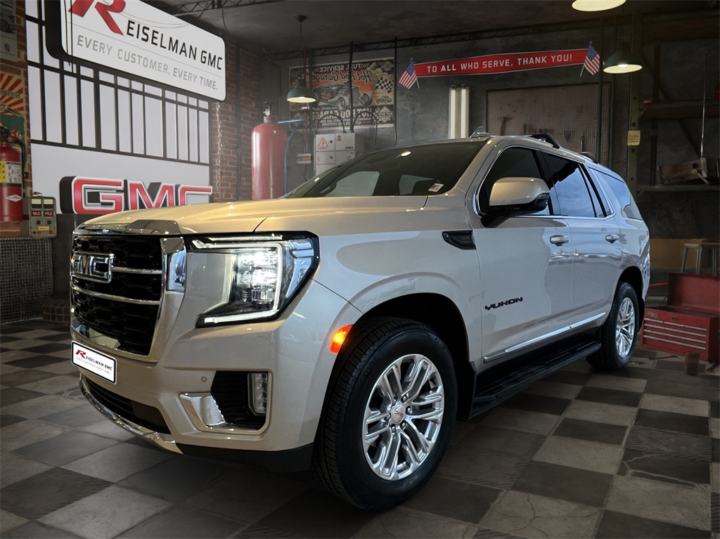 2024 GMC Yukon SLT 4WD