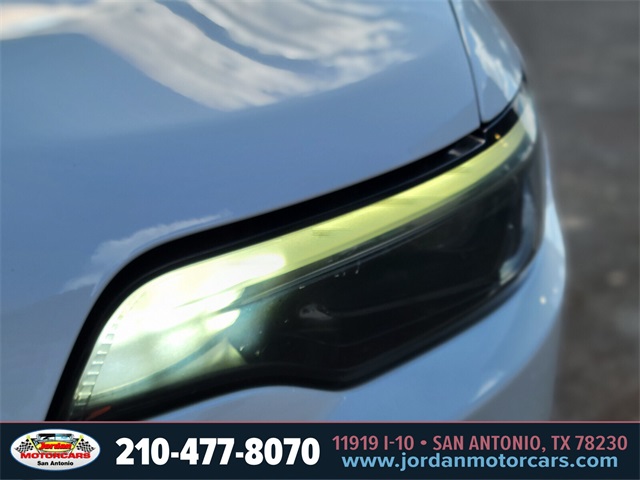 Used Car 2022 Jeep Cherokee  X For Sale Under $25,000 In San Antonio, Texas
