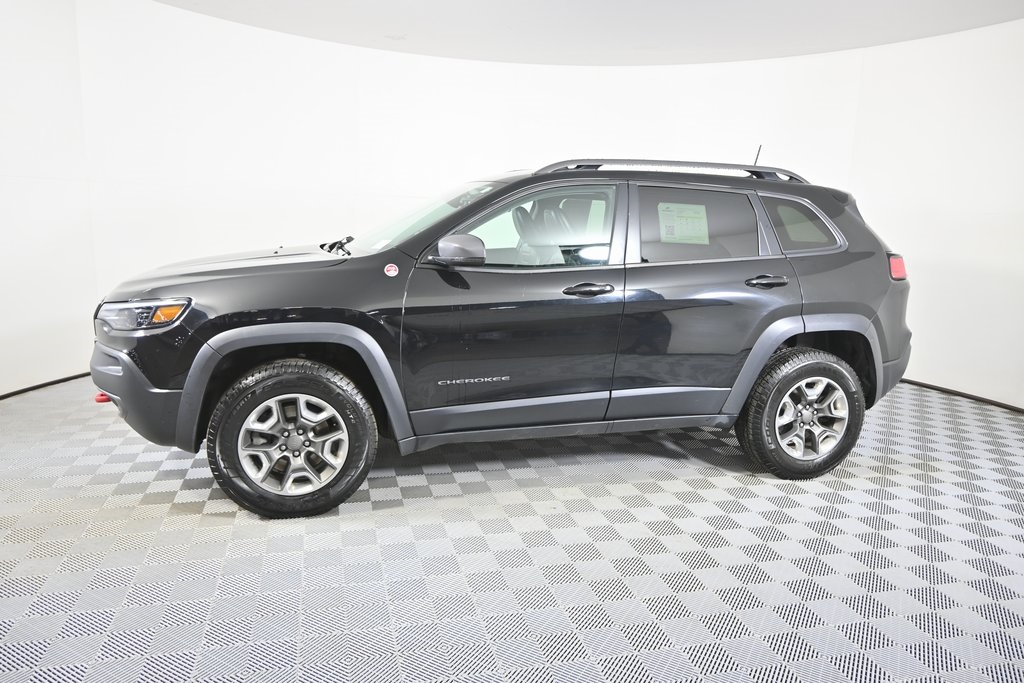 Used 2019 Jeep Cherokee Trailhawk with VIN 1C4PJMBX2KD464786 for sale in Forest Lake, Minnesota