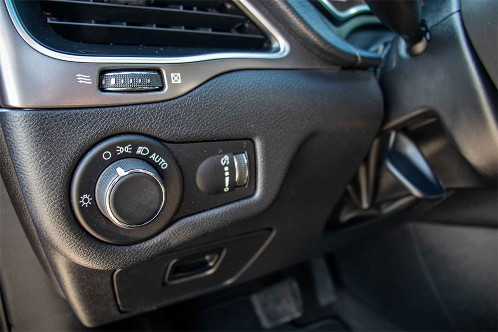 Used Car 2020 Jeep Cherokee  Latitude For Sale Under $20,000 In San Marcos, Texas