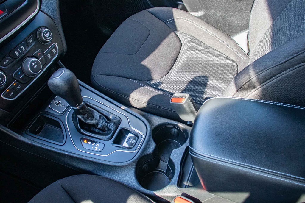 Used Car 2020 Jeep Cherokee  Latitude For Sale Under $20,000 In San Marcos, Texas