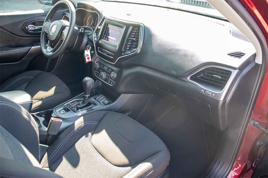Used Car 2020 Jeep Cherokee  Latitude For Sale Under $20,000 In San Marcos, Texas