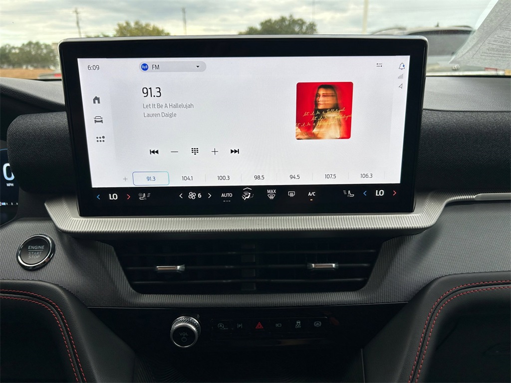 Used Car 2025 Ford Explorer  St-line For Sale Under $40,000 In Floresville, Texas